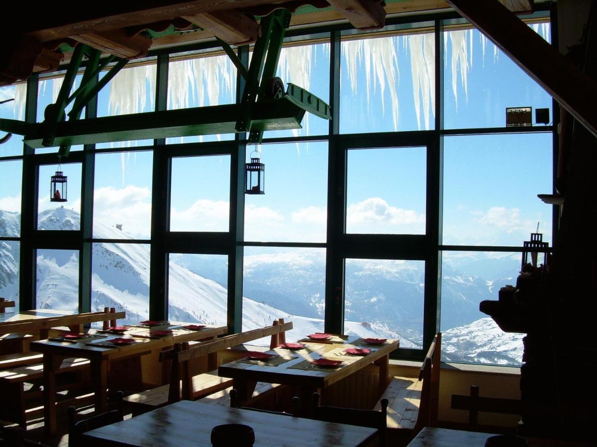 Hotel Tana Della Volpe Colle Colle Sestriere Zewnętrze zdjęcie